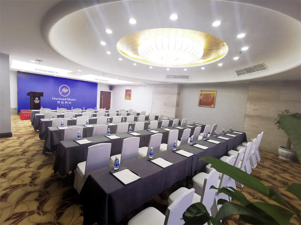 3楼 多功能2左.jpg